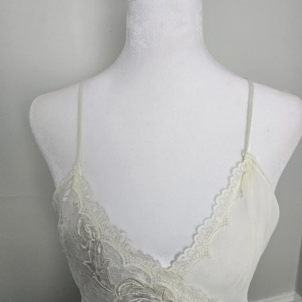 VTG 90s Y2K Victoria's Secret 2 piece set Boudoir Bridal Size M Romantic Lace